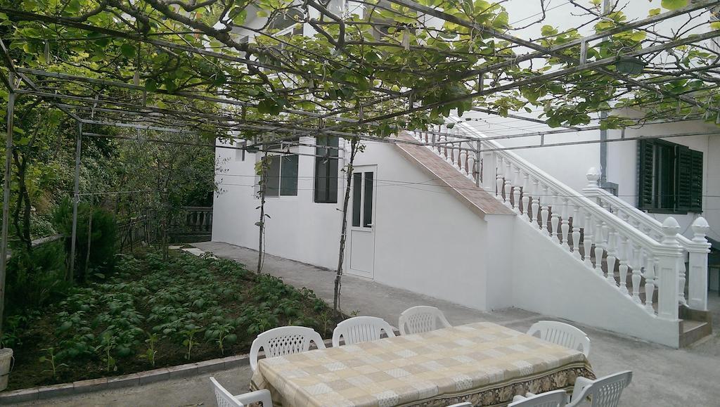 Guesthouse Sinani Ulcinj Ngoại thất bức ảnh