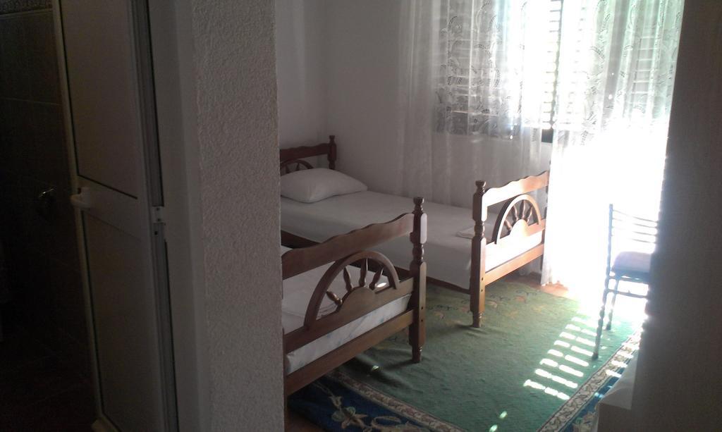 Guesthouse Sinani Ulcinj Phòng bức ảnh