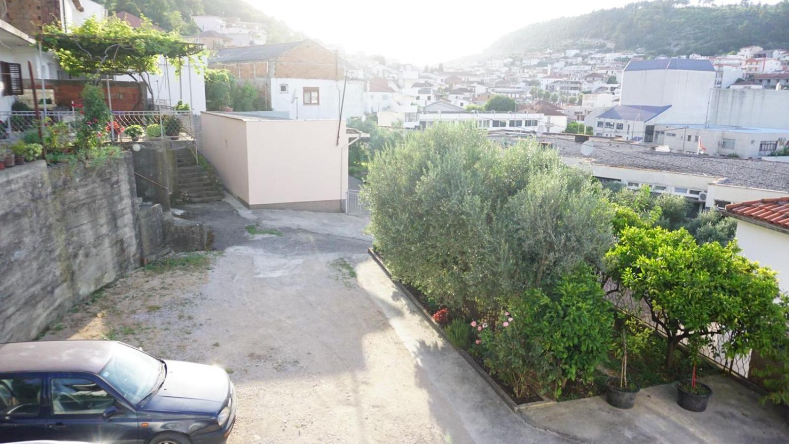 Guesthouse Sinani Ulcinj Ngoại thất bức ảnh