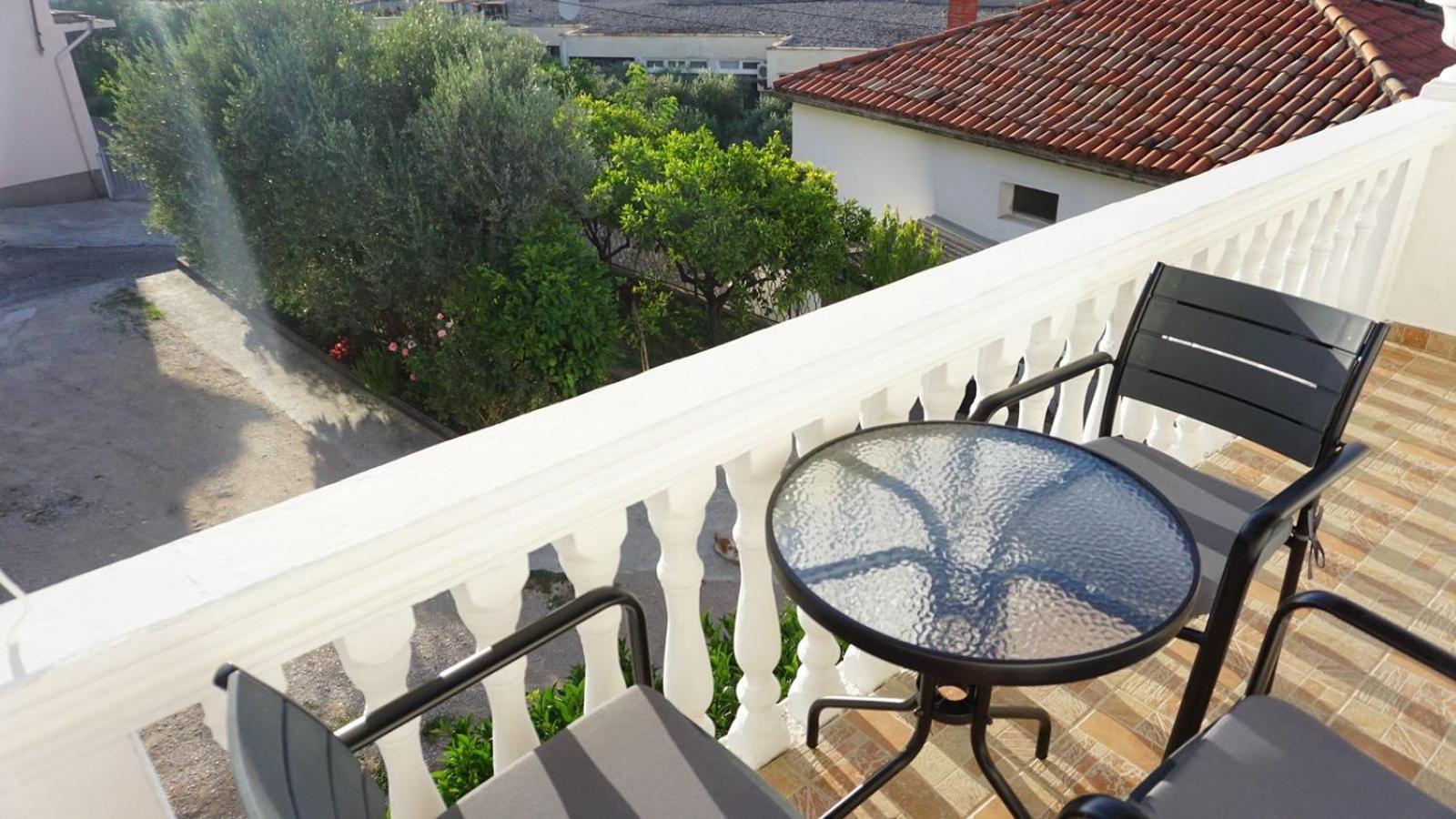 Guesthouse Sinani Ulcinj Ngoại thất bức ảnh